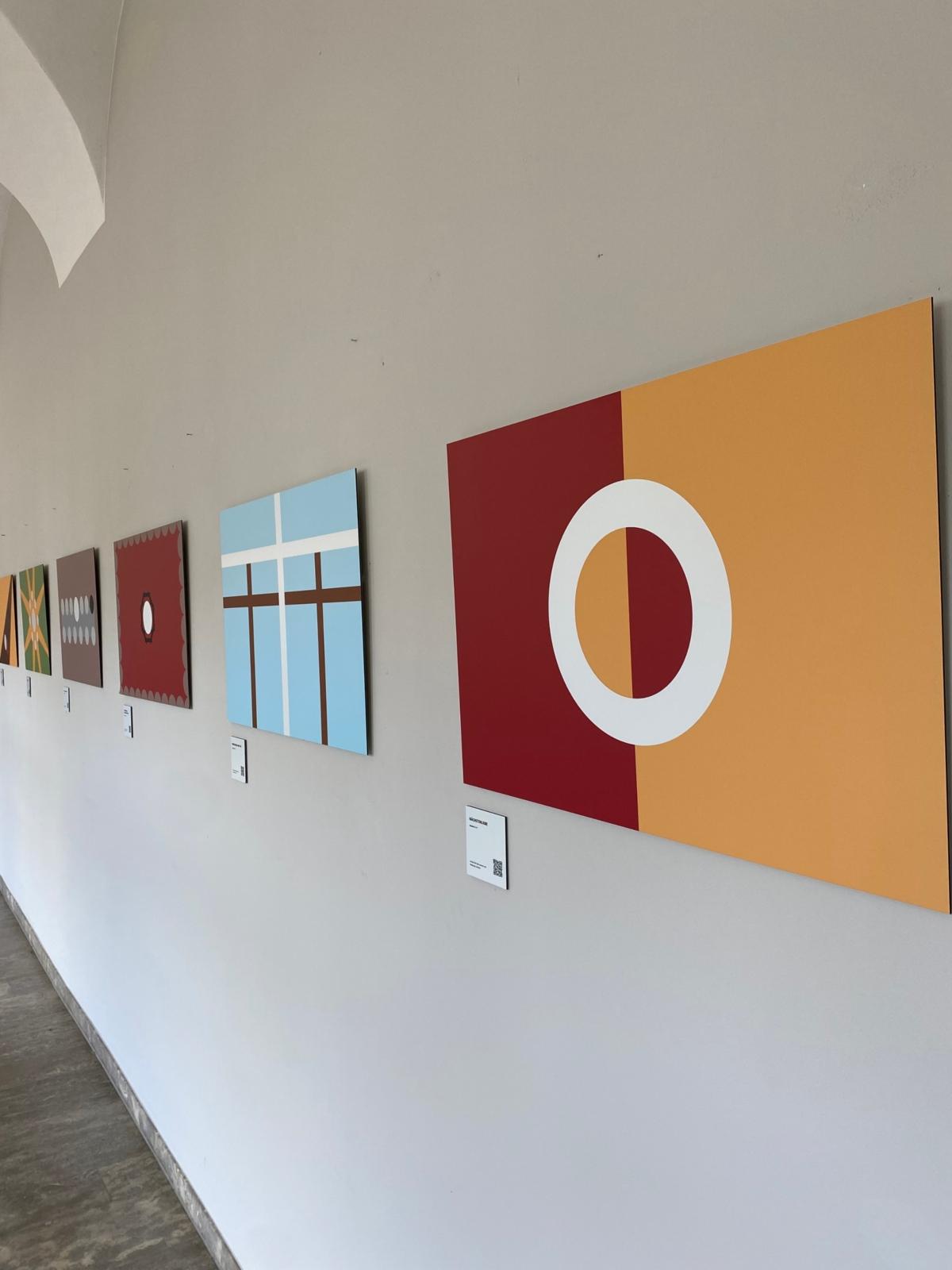 Die Bibel in Formen und Farbe - Ausstellung im KSI Ausstellung der Künstlerin Cornelia Steinfeld im Kreuzgang des KSI vom 7.4. bis 5.5. 2024