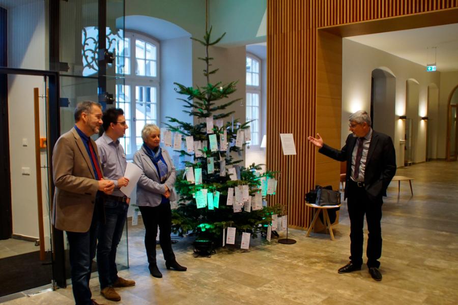 Pressetermin Start Wunschbaum 2019 Pfr. Bergold, Frau Bähr, Herr Kaul, Herr Rosso v. r.