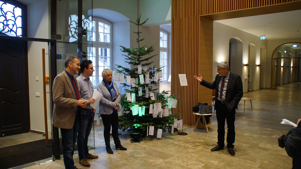 Pressetermin Start Wunschbaum 2019 Pfr. Bergold, Frau Bähr, Herr Kaul, Herr Rosso v. r.